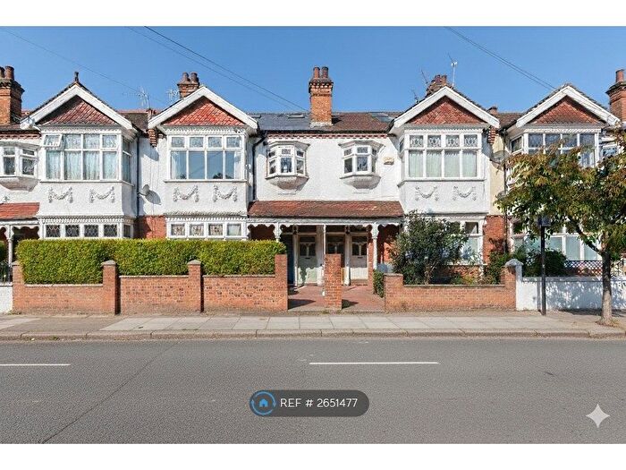 5 Bedroom Maisonette To Rent In Beverstone Road, London, SW2
