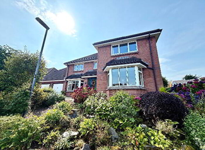 6 Bedroom Detached House For Sale In Rosswater, Derry, BT47