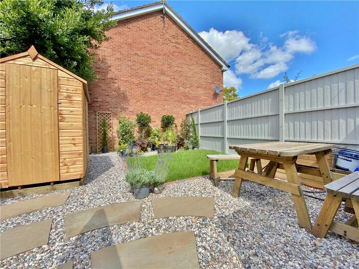 1 Bedroom Terraced House To Rent In Hawthorn Close, Hounslow, TW5