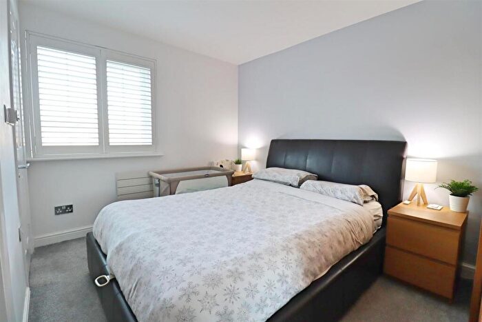3 Bedroom Terraced House For Sale In Deerleap Way, Braintree, CM7