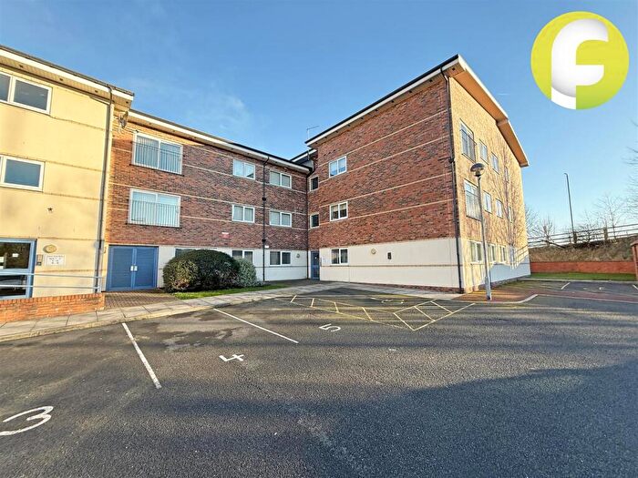 2 Bedroom Apartment To Rent In Alnwick House, Mindrum Terrace, North Shields, Tyne And Wear, NE29