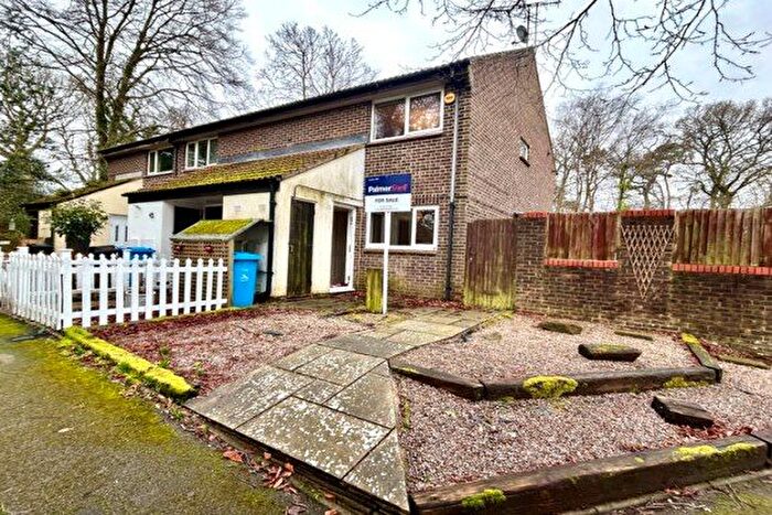 1 Bedroom Flat To Rent In Martin Close, Poole, BH17