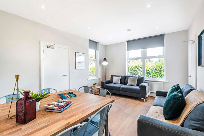 7 Bedroom House To Rent In St. Michaels Lane, Leeds, LS4