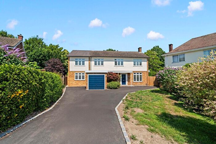 5 Bedroom Detached House For Sale In Dorling Drive, Epsom, KT17