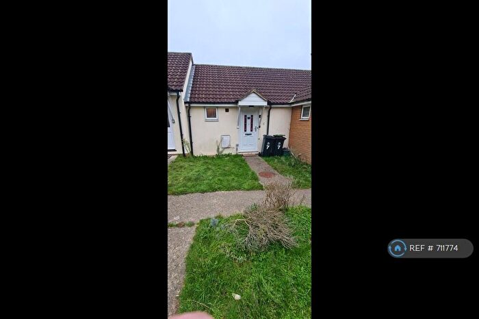 1 Bedroom Bungalow To Rent In Douglas Mews, Poole, BH16