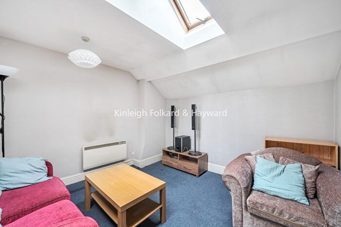 1 Bedroom Flat To Rent In Camden Road, London, N7