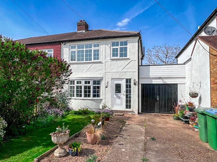 3 Bedroom Semi Detached House For Sale In Balmoral Crescent, West Molesey, KT8