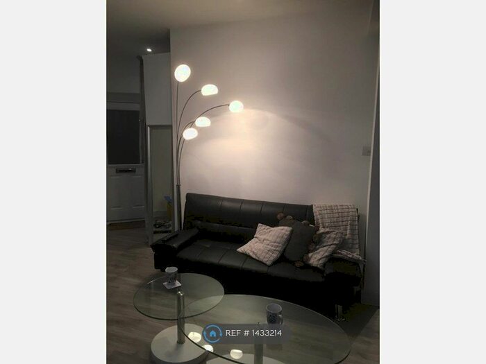 2 Bedroom Flat To Rent In Marine Parade, Brighton, BN2