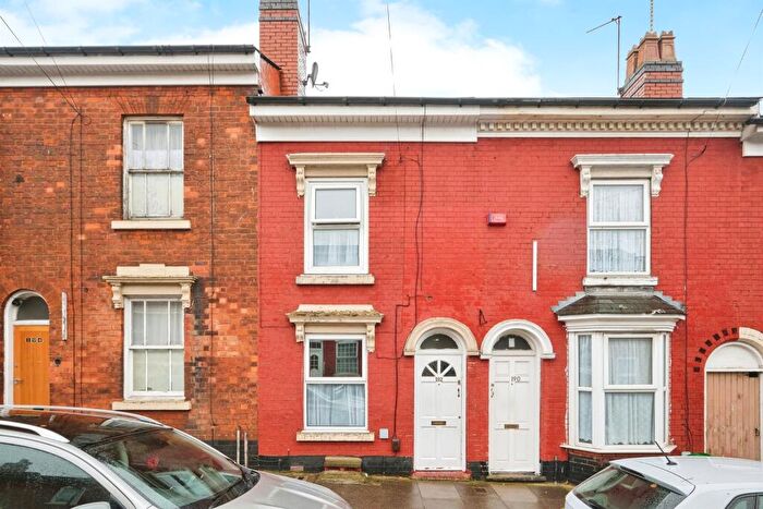 3 Bedroom Terraced House For Sale In Burbury Street, Birmingham, B19