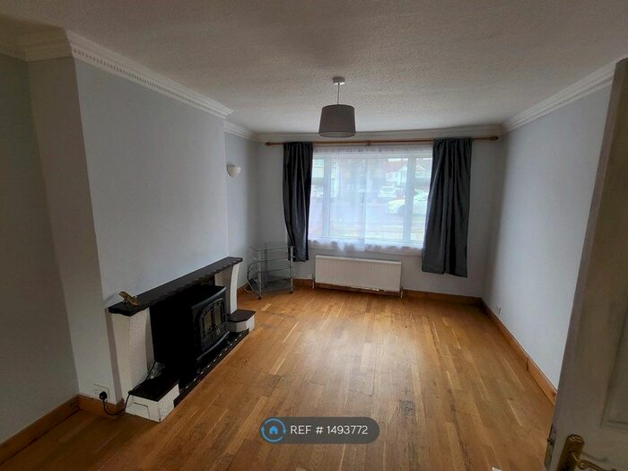 3 Bedroom Terraced House To Rent In Sherwood Park Road, Mitcham, CR4