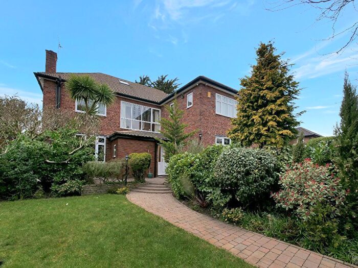 6 Bedroom Detached House For Sale In Sherringham Road, Birkdale, Southport, Merseyside, PR8