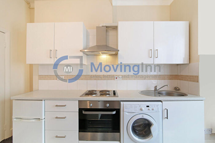 Studio To Rent In The Crescent, Selhurst, Surrey, CR0