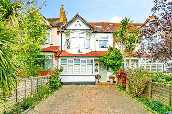 5 Bedroom Terraced House For Sale In Briar Road, London, SW16
