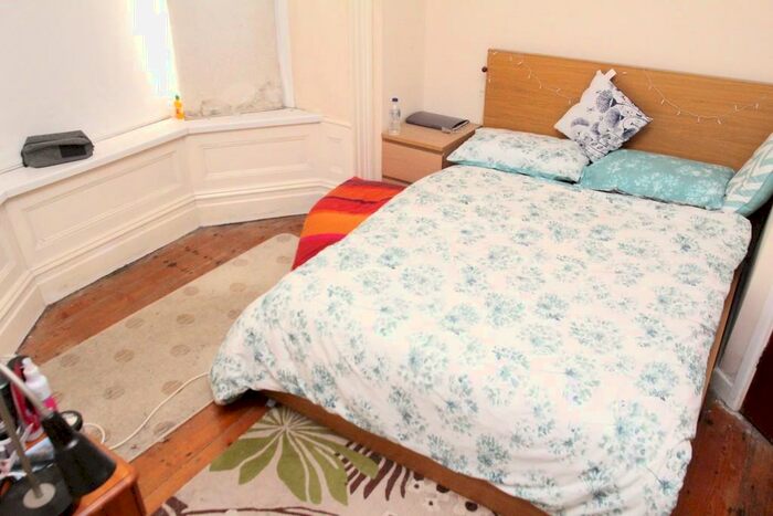 1 Bedroom Flat To Rent In Wood Road, Treforest, Pontypridd, CF37