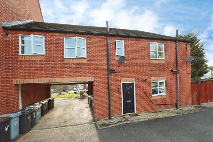 1 Bedroom Mews For Sale In Ursuline Way, Crewe, Cheshire, CW2