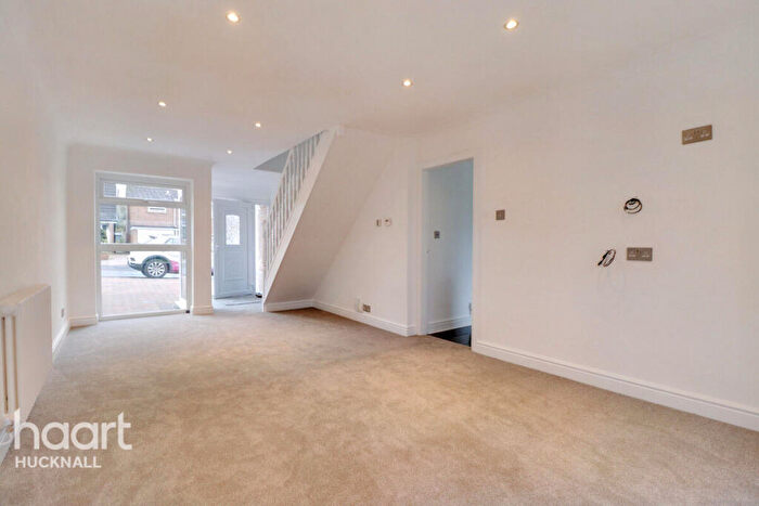 3 Bedroom Detached House For Sale In Stonechurch View, Nottingham, NG15