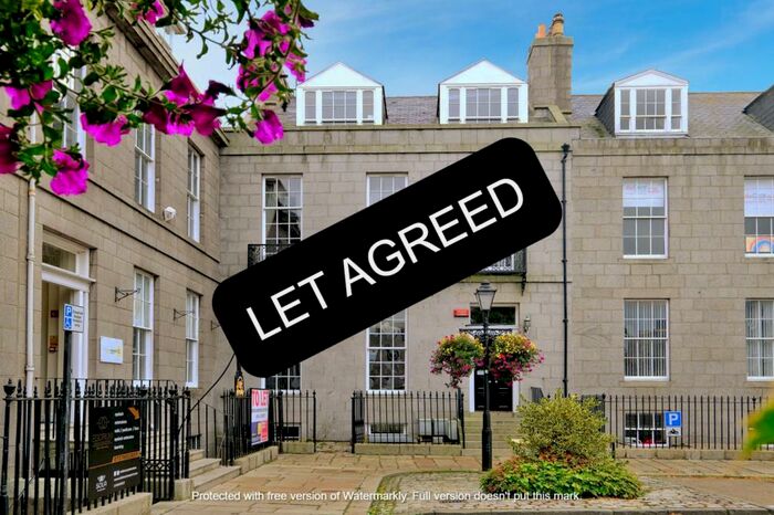 2 Bedroom Flat To Rent In A Golden Square, Aberdeen, AB10