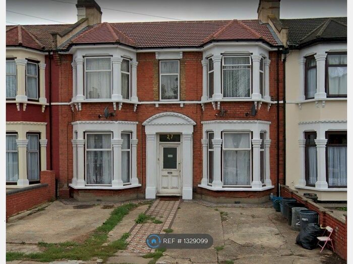 1 Bedroom Flat To Rent In Belgrave Road, Ilford, IG1