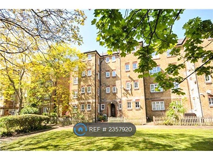 2 Bedroom Flat To Rent In Mastin House, London, SW18