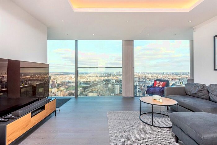 2 Bedroom Flat To Rent In Carrara Tower, City Road, Old Street, EC1V