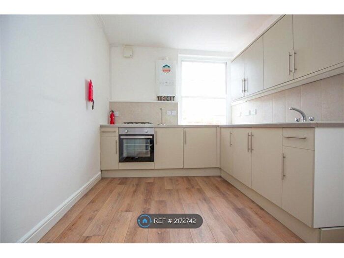 4 Bedroom Terraced House To Rent In Ashley Road, Bristol, BS6