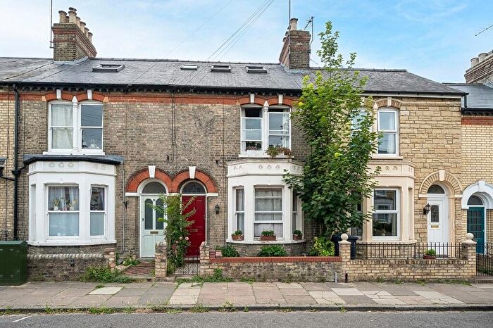 4 Bedroom Terraced House For Sale In Abbey Road, Cambridge, CB5