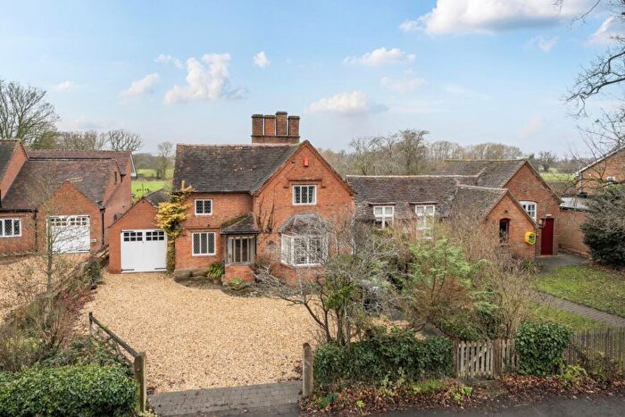 3 Bedroom Detached House To Rent In Charlecote, Warwick, CV35