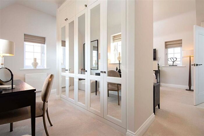 5 Bedroom Detached House For Sale In Hayfield Lodge, Over, Cambridge, CB24