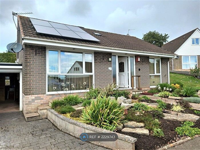 2 Bedroom Bungalow To Rent In Honey Lane, Exeter, EX1