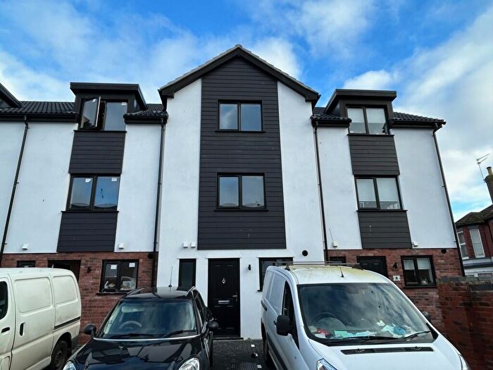 4 Bedroom Terraced House To Rent In Albion Road, Great Yarmouth, NR30