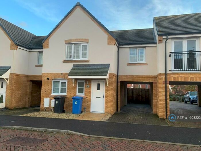 4 Bedroom Detached House To Rent In Radiator Road, Great Cornard, Sudbury, CO10
