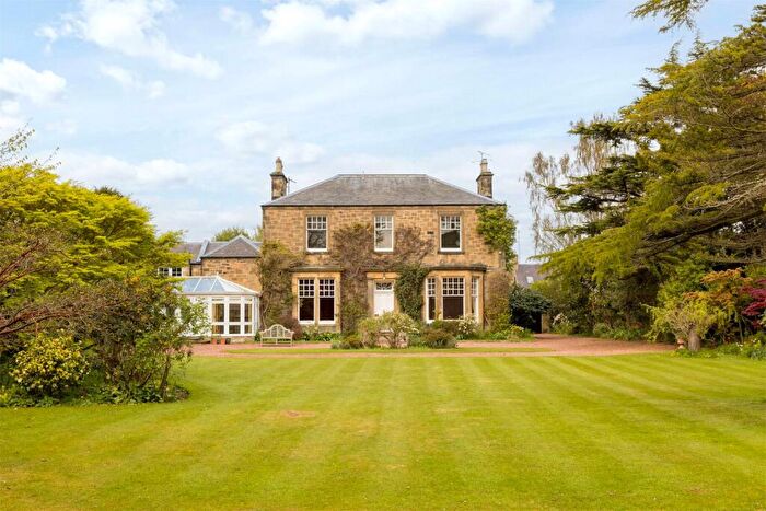 7 Bedroom Detached House For Sale In Park Road, Eskbank, Dalkeith, EH22