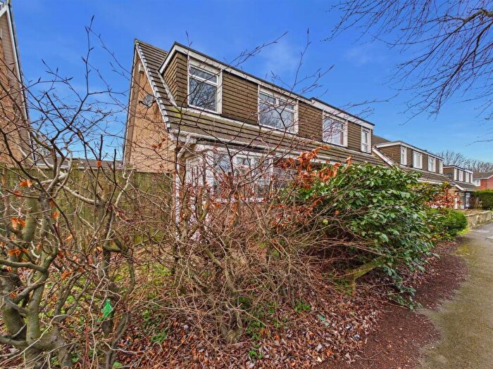 3 Bedroom Semi Detached House For Sale In Guisborough Drive, North Shields, NE29