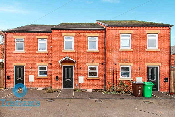 3 Bedroom Town House To Rent In Montague Street, Bulwell, Nottingham, NG6