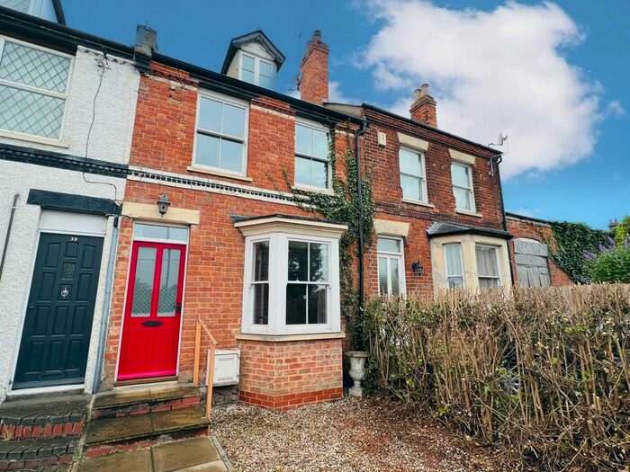 3 Bedroom Terraced House To Rent In Broadway, Didcot, OX11