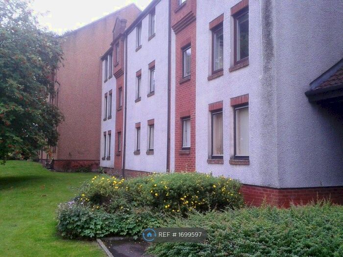2 Bedroom Flat To Rent In Tulligarth Park, Alloa, FK10
