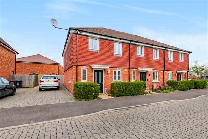 3 Bedroom End Of Terrace House To Rent In Hangar Drive, Tangmere, Chichester, PO20
