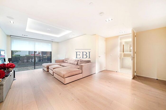 2 Bedroom Flat To Rent In Pearson Square, Fitzroy Place, London, W1T