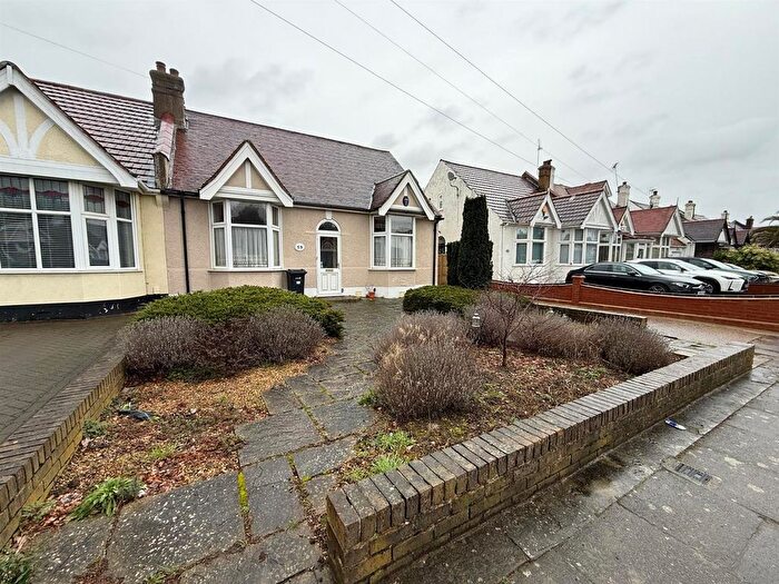 3 Bedroom Property For Sale In Levett Gardens, Seven Kings, IG3