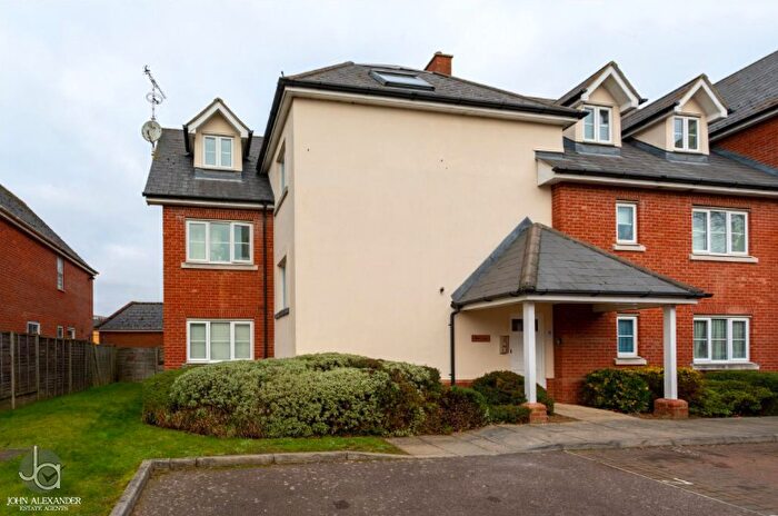 1 Bedroom Flat For Sale In Shrub End Road, Colchester, CO3