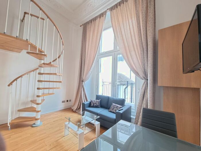 1 Bedroom Flat To Rent In Leinster Gardens, Bayswater, Queensway, W2
