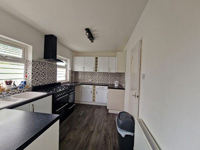 3 Bedroom Semi-Detached House To Rent In Corbett Road, Brierley Hill, DY5