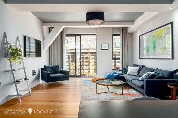 1 Bedroom Flat To Rent In Wilmer Place, London, N16