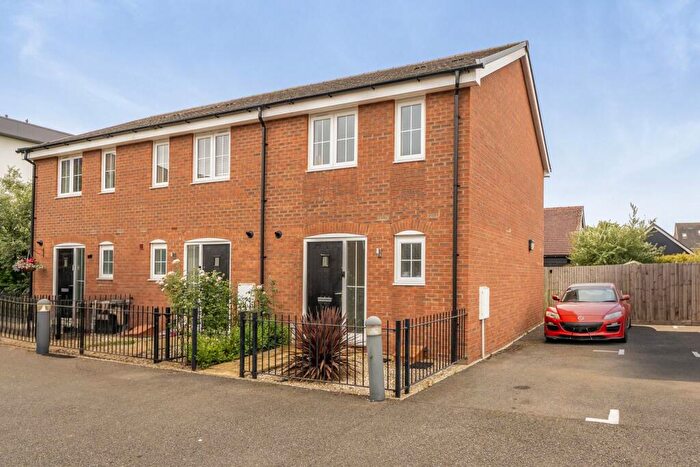 2 Bedroom End Of Terrace House For Sale In Ryder Way, Flitwick, MK45