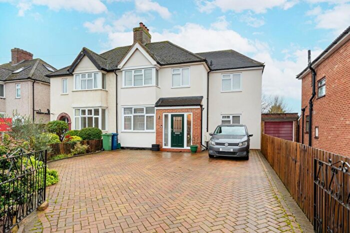 5 Bedroom Semi-Detached House For Sale In St. Leonards Road, Headington, OX3