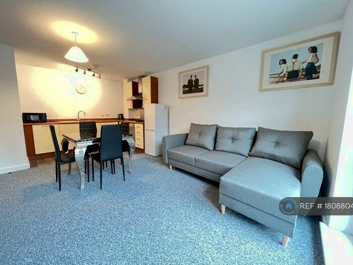 2 Bedroom Flat To Rent In Beauchamp House, Coventry, CV1