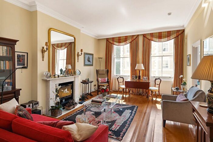 2 Bedroom Flat For Sale In Cranley Gardens, London, SW7