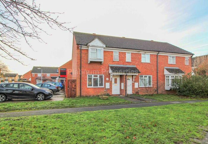 3 Bedroom End Of Terrace House To Rent In The Rowans, Milton, CB24