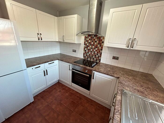 3 Bedroom Maisonette To Rent In Ophir Road, Portsmouth, PO2