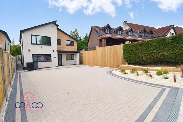 4 Bedroom Detached House For Sale In Cwrt Llechryd, Rhymney Bridge, Rhymney, NP22